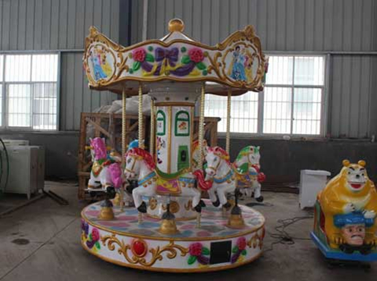 Kiddie carousel with 6 seat