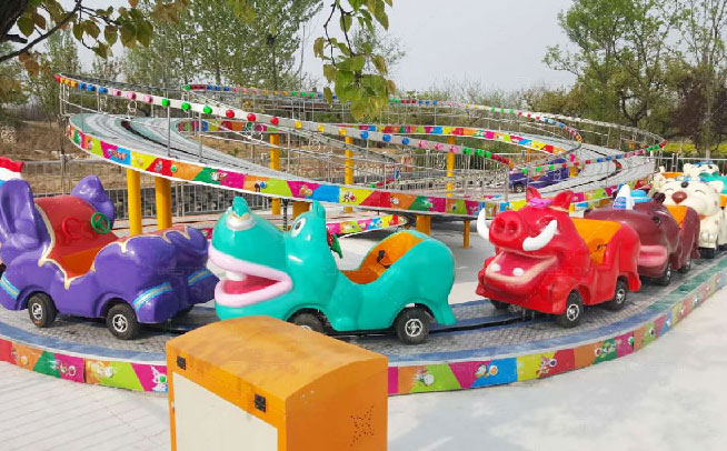 Mini shuttle small roller coaster ride for kids